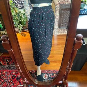 Vintage black midi skirt with block pattern